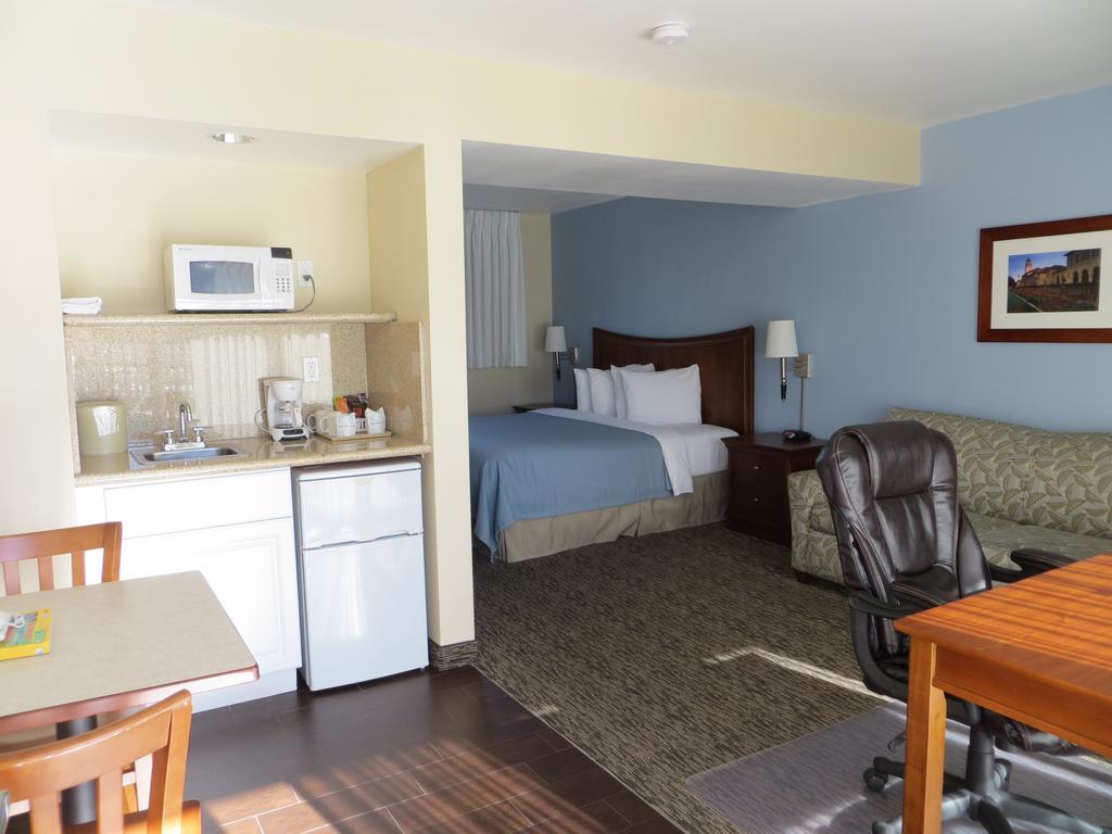 Coronet Motel 2*